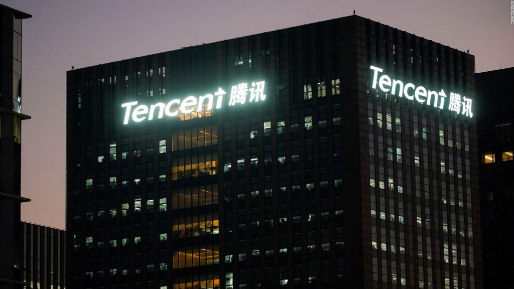 Tencent Slashes Its Stake On JD.com
