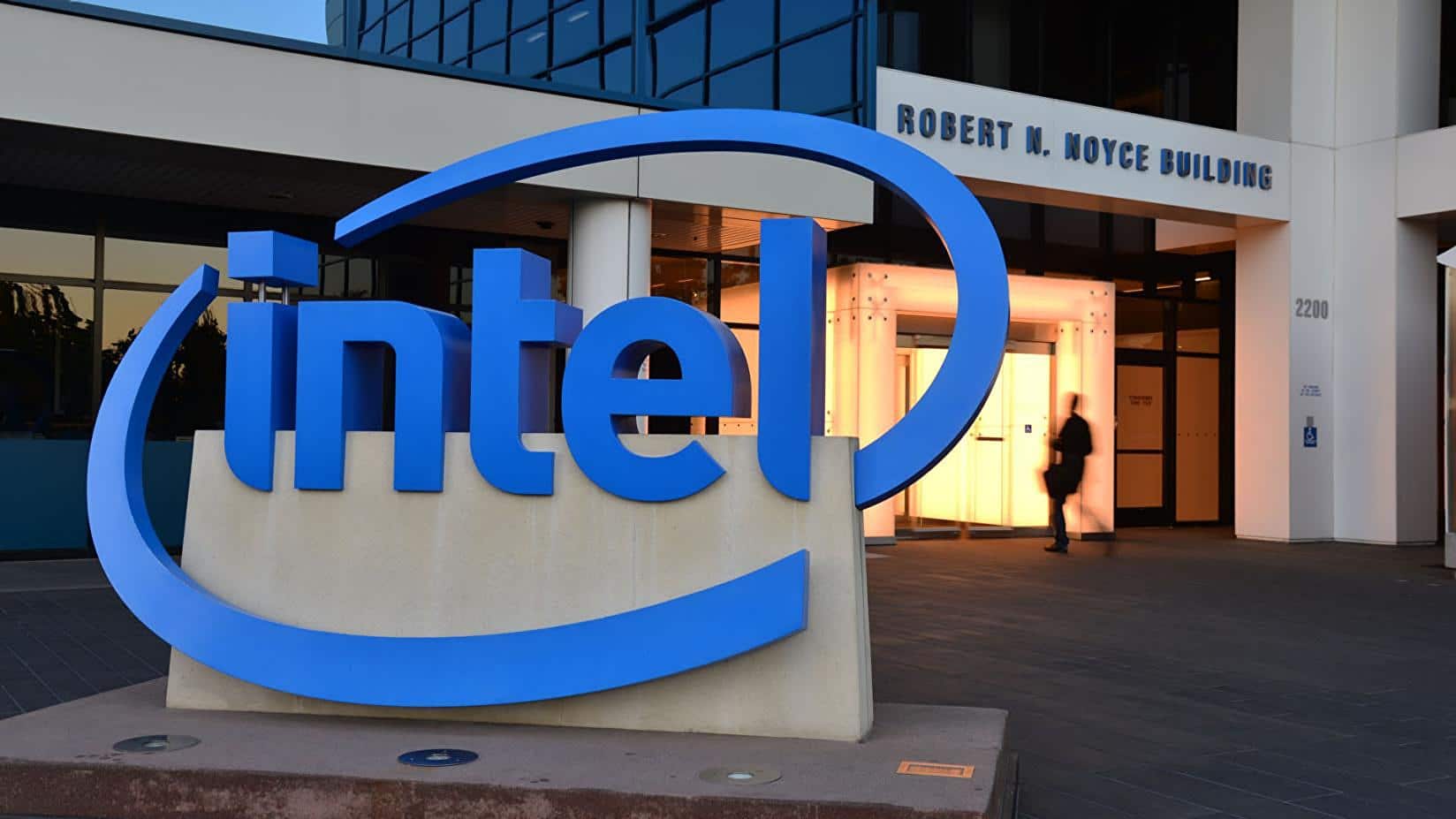 Intel have now suspended all operations in Russia, not just product shipments