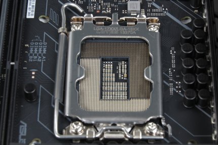 Socket 1700 is leet - not just claiming the serial number of the ILM loadplate installed on some Asus motherboards.
