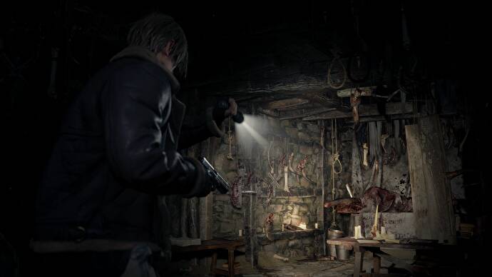 The environment in Resident Evil 4 Remake is shown.