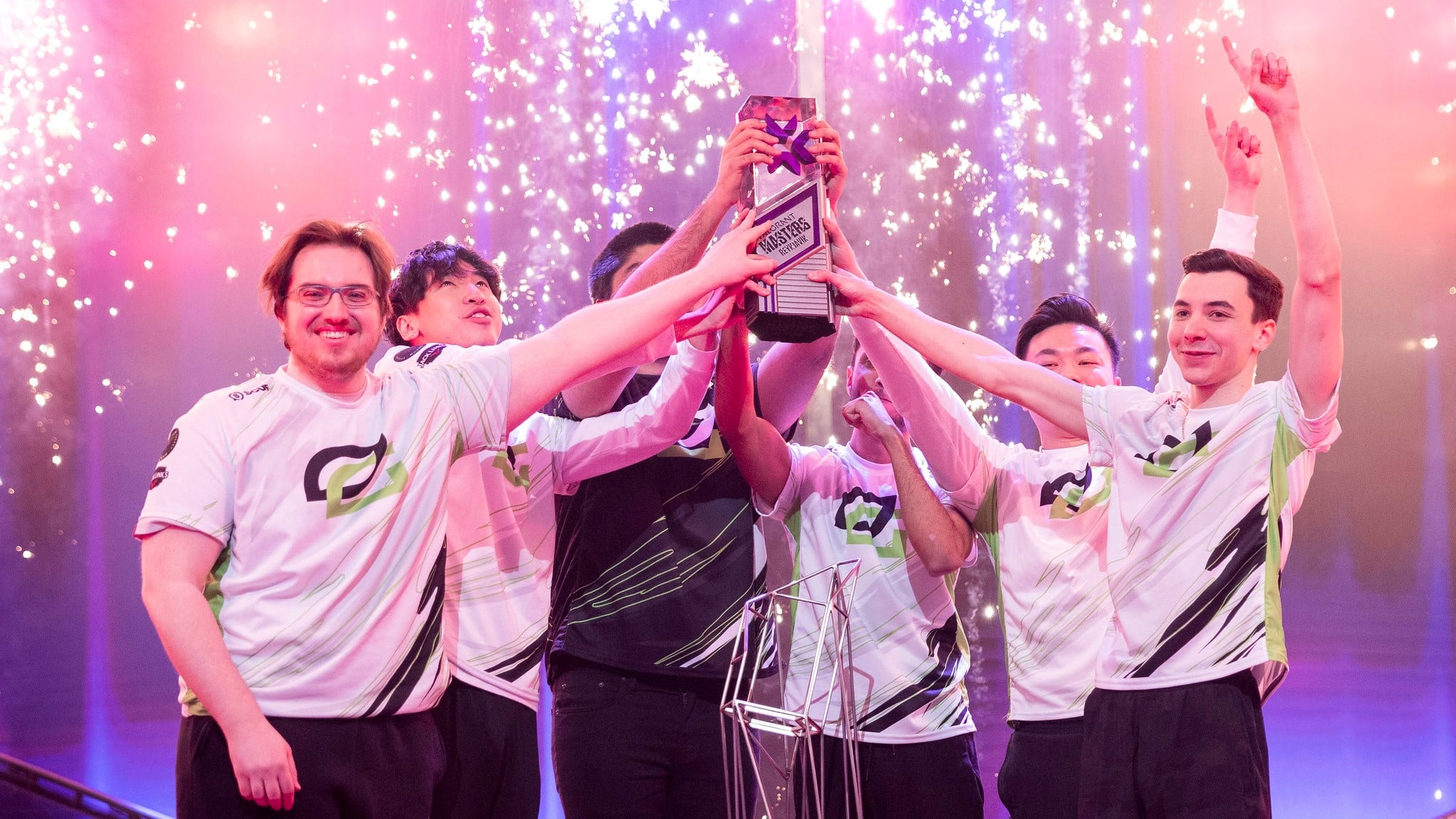OpTic holds the 2022 Iceland Masters trophy as a team