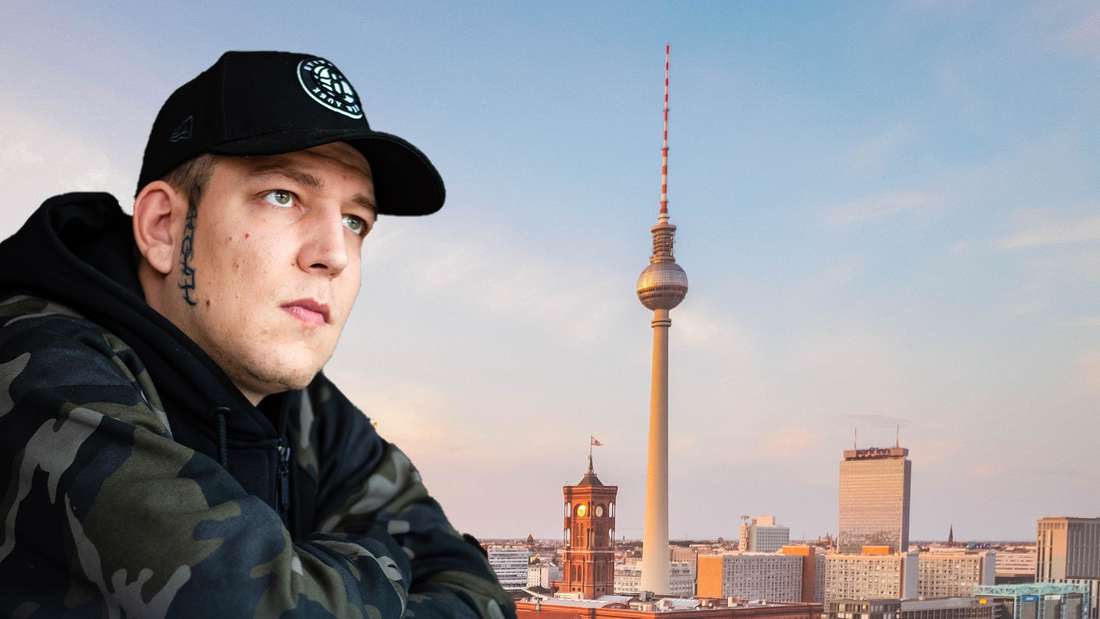 MontanaBlack in front of a landscape photo from Berlin