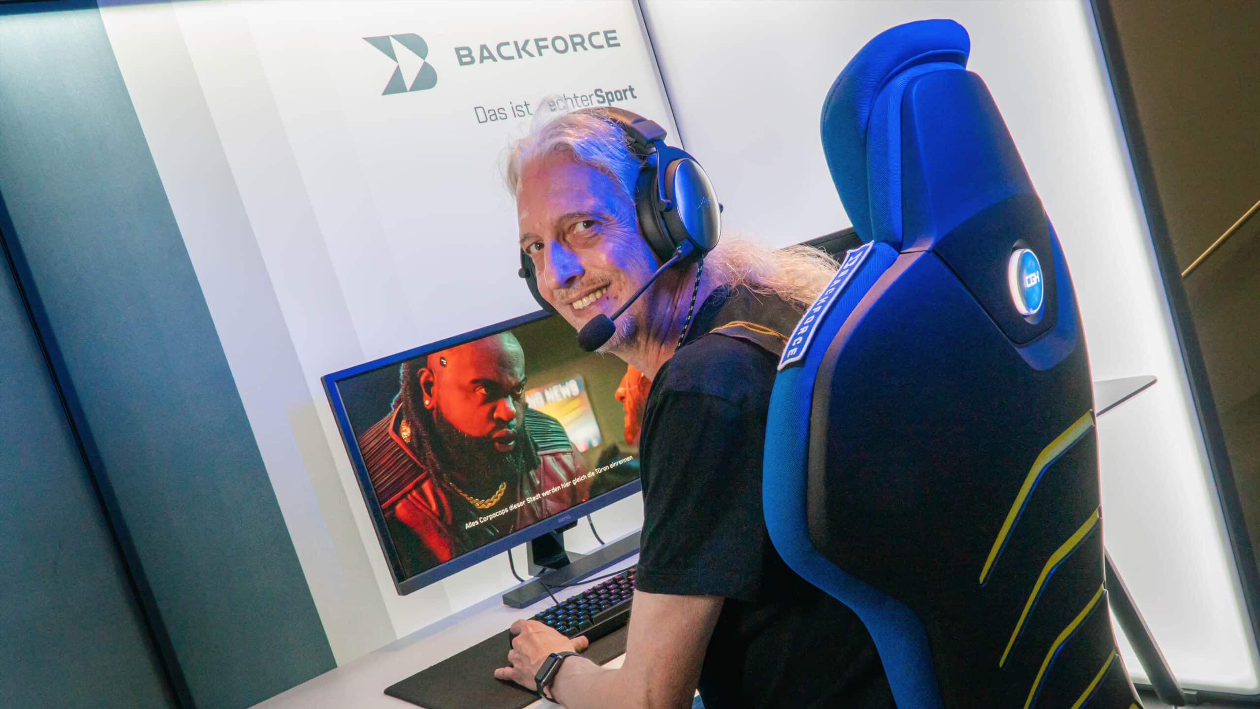 Gaming Chair: Backforce V PCGH Edition