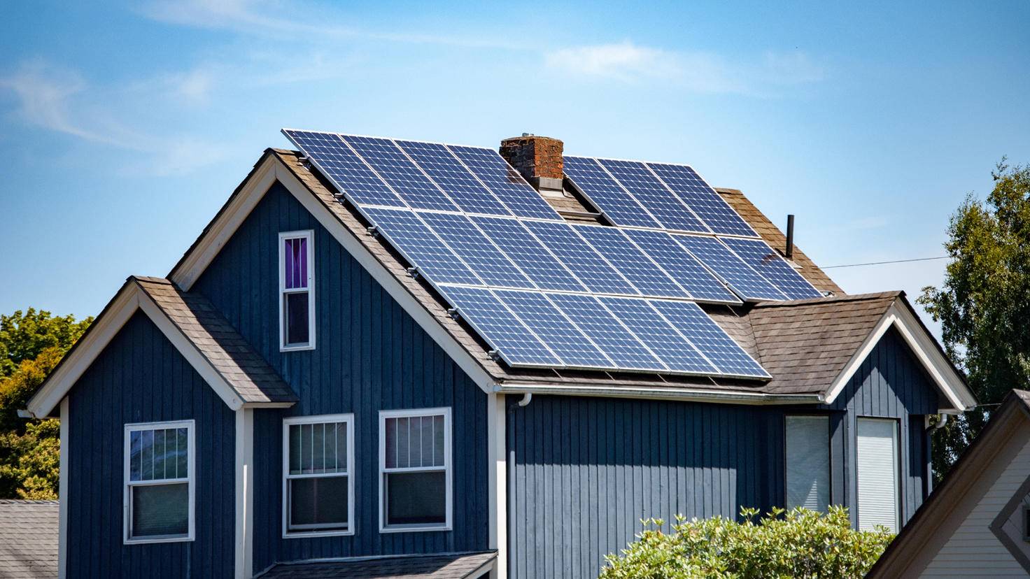 Solar array-photovoltaic-house-CLShebley-AdobeStock_166916488