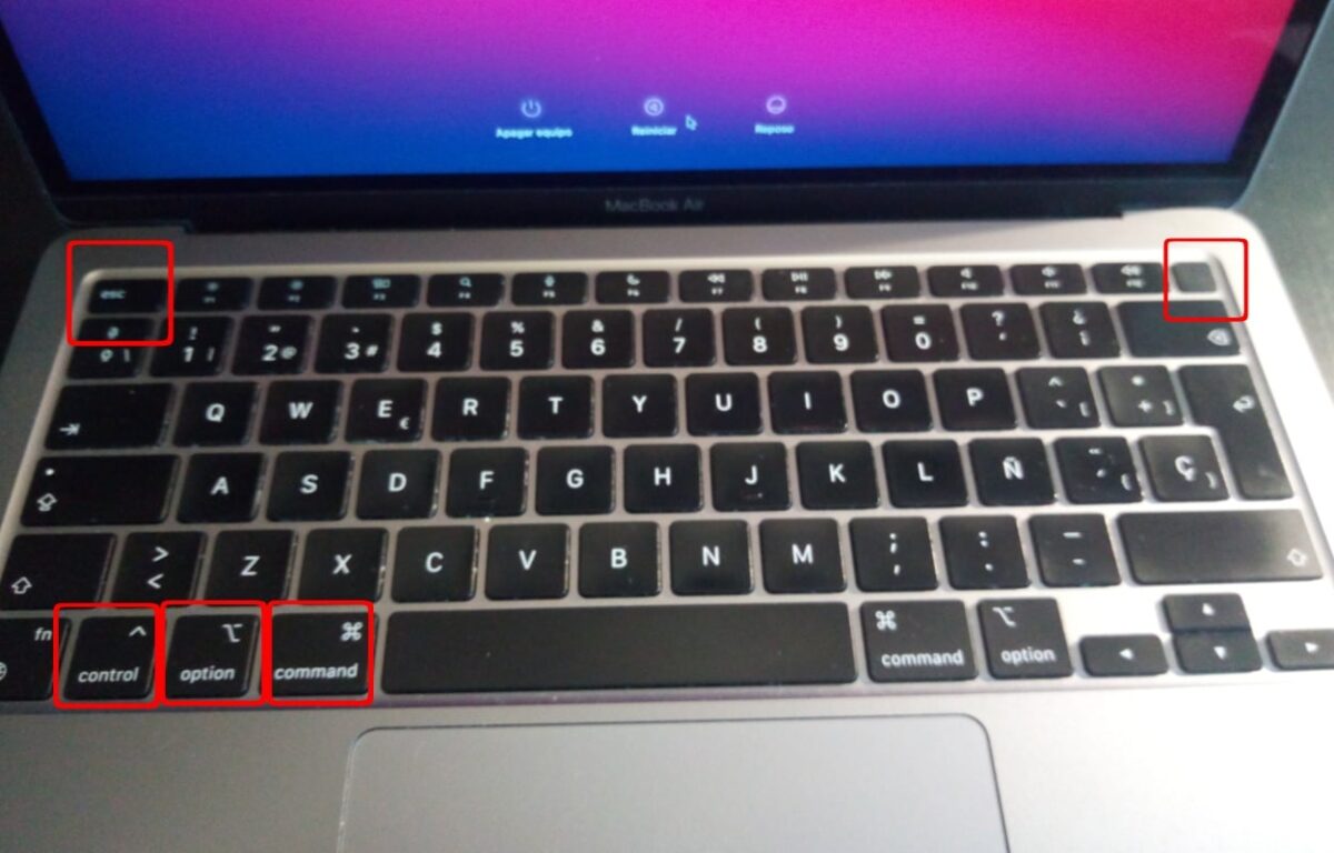 Restart Mac with keyboard