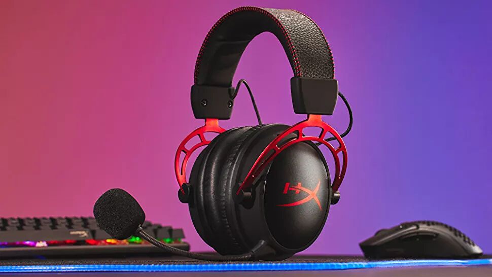 Save £90 on the long-lasting HyperX Cloud Alpha Wireless headset this Black Friday