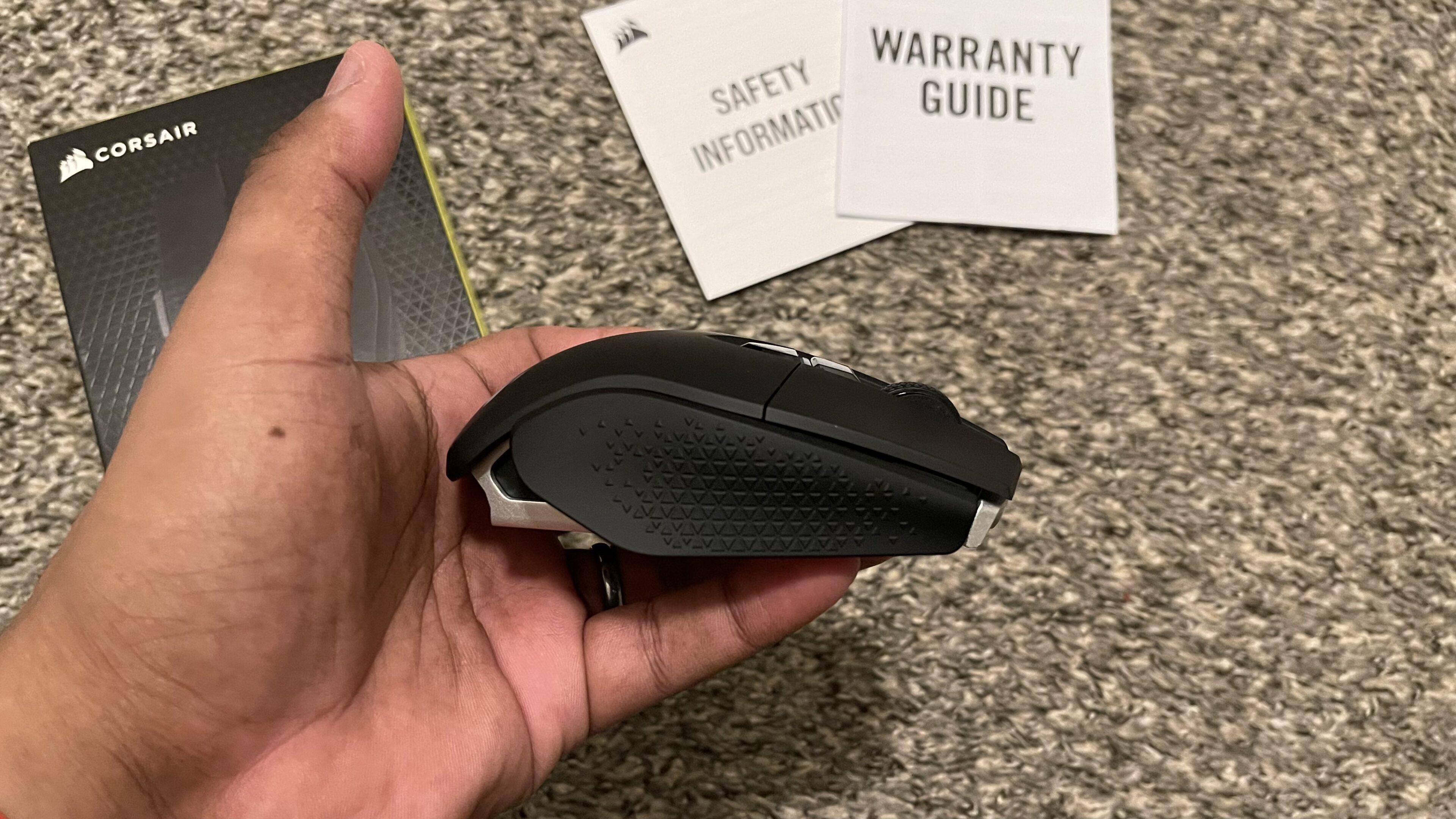 Corsair M65 RGB Ultra Wireless Gaming Mouse Review GamersRD5124