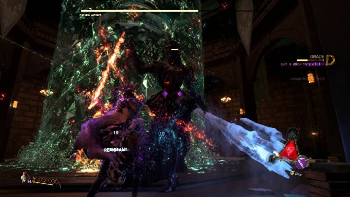 Frey attacking a large enemy in Forspoken.  It resembles a weaponized statue of lady justice